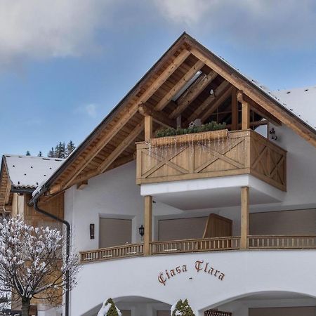 Ciasa Tlara App Alma Apartment San Vigilio Di Marebbe Luaran gambar