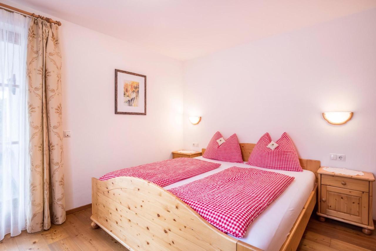Ciasa Tlara App Alma Apartment San Vigilio Di Marebbe Luaran gambar