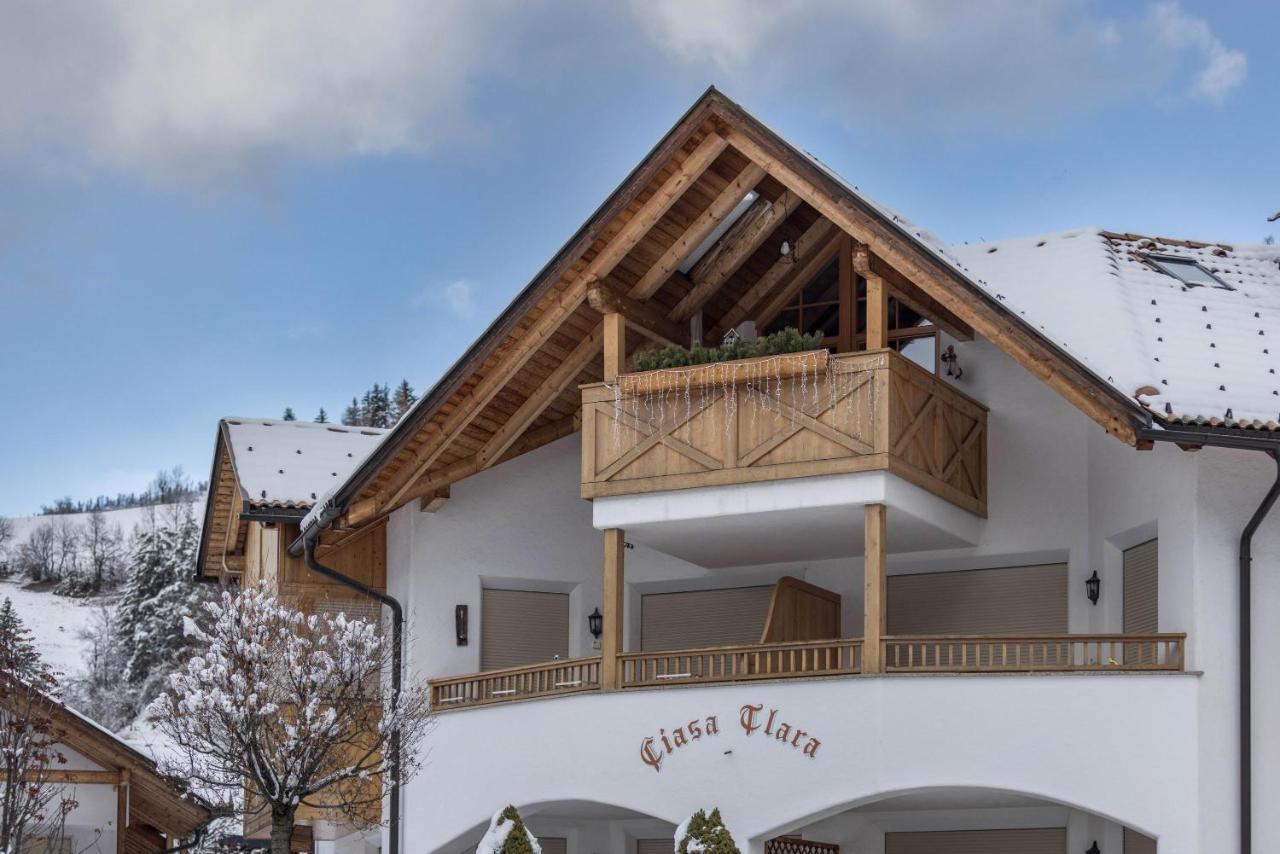 Ciasa Tlara App Alma Apartment San Vigilio Di Marebbe Luaran gambar